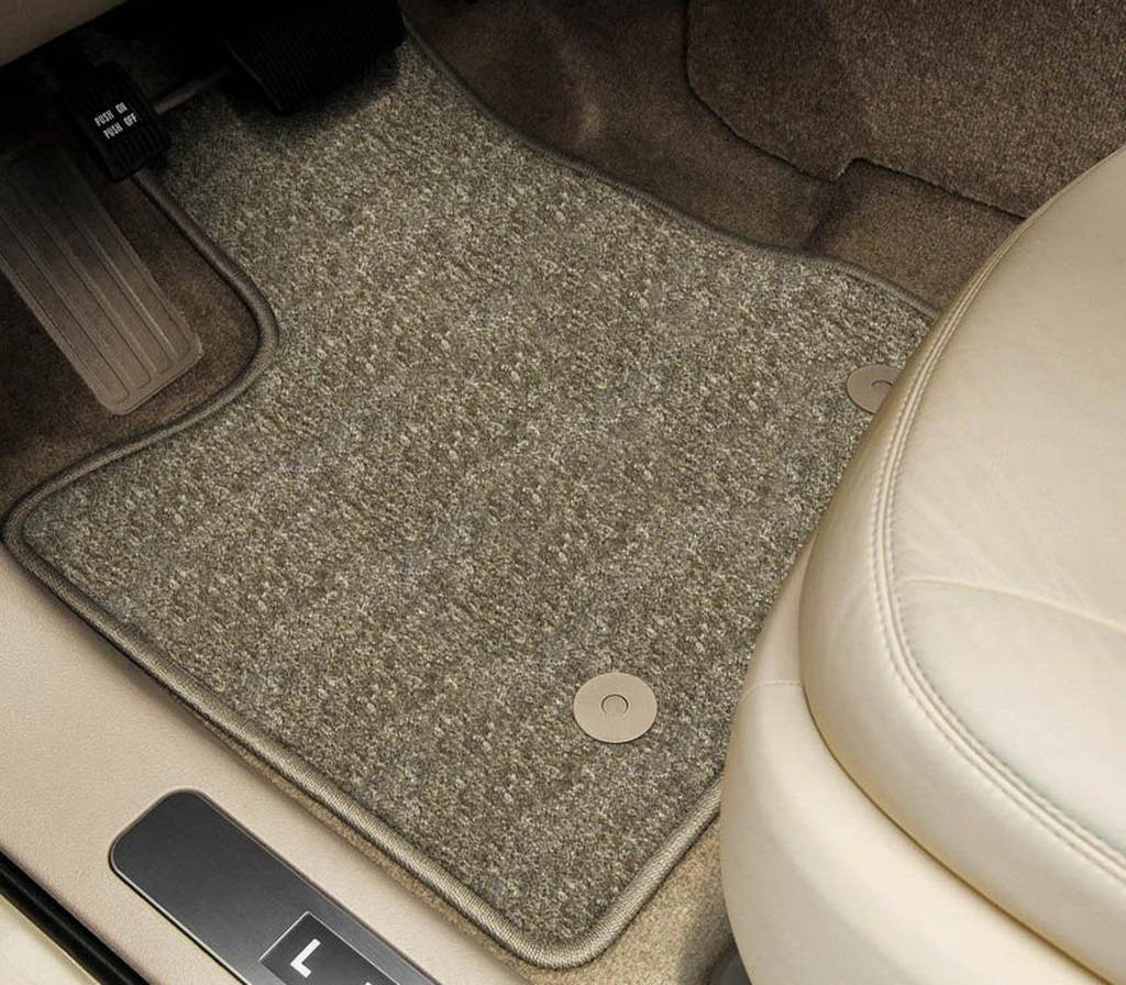 Thảm xe ô tô sàn nỉ đảm bảo khít sàn xe, che phủ được bề mặt sàn.